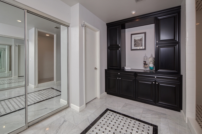 Scottsdale bathroom renovation by design/build interior design & remodeling contractor