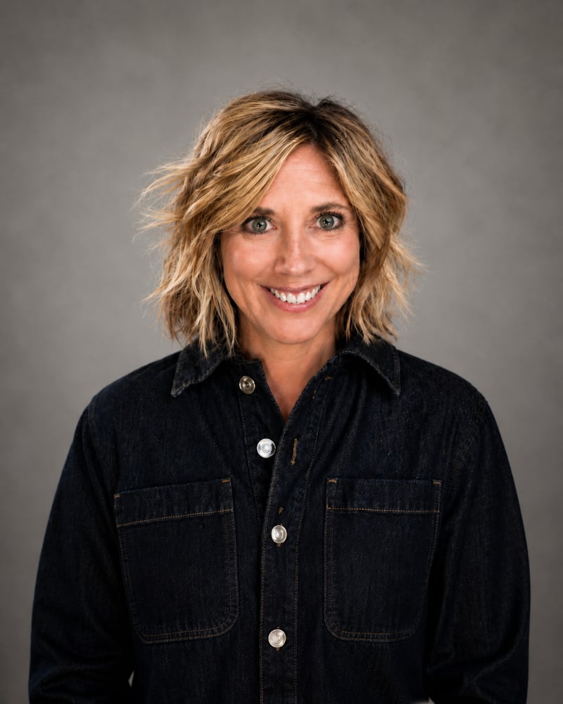 Lorrie_Hochuli_lead_designer_home_remodeling