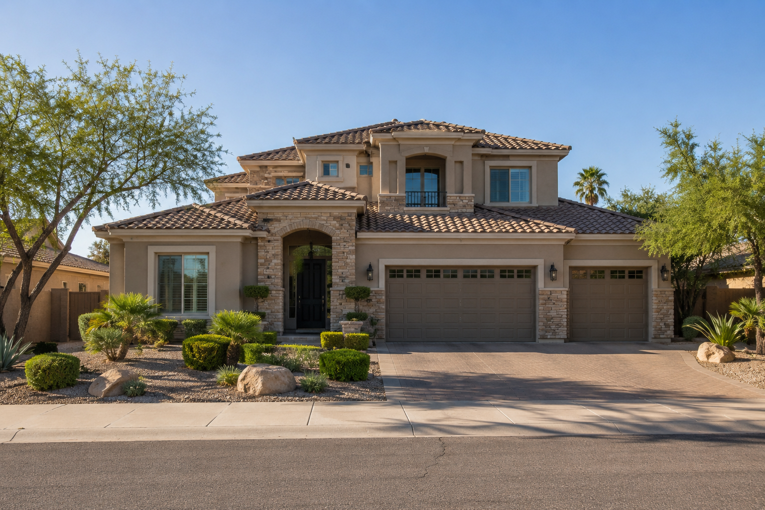 Spacious home 3,000 to 4,500 sqft